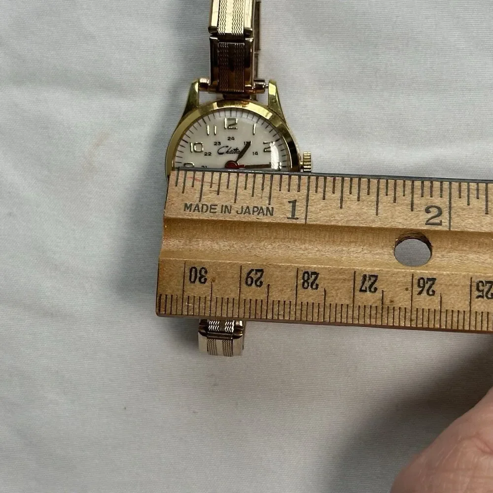 Vintage Chateau Swiss Manual Wind Wristwatch Gold Tone Works 28mm